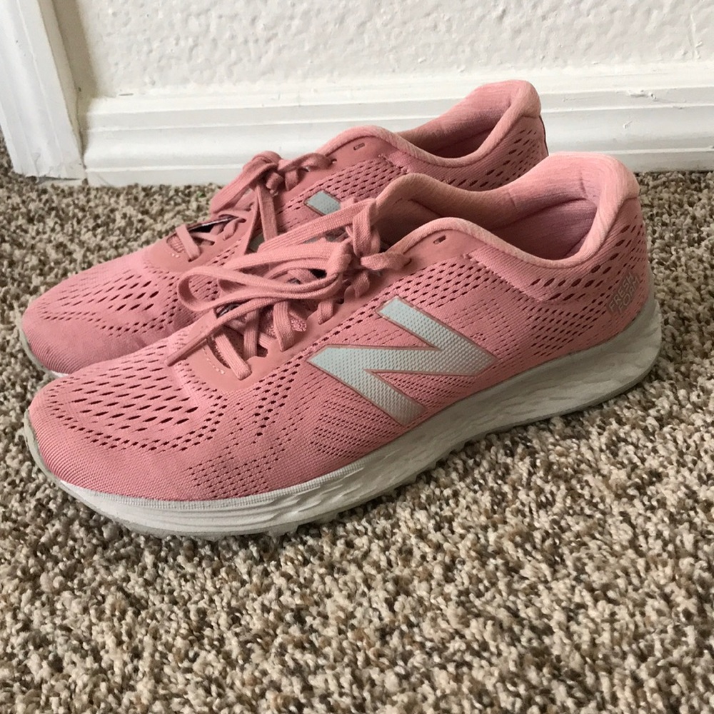 New Balance casual sneakers 👟